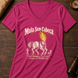 Mula Sem Cabeça Women's V-Neck Tee — berry