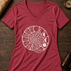 Ancient Ammonite Spiral Women's V-Neck Tee — heather red