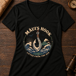 Māui fishhook Women's V-Neck Tee — solid black blend