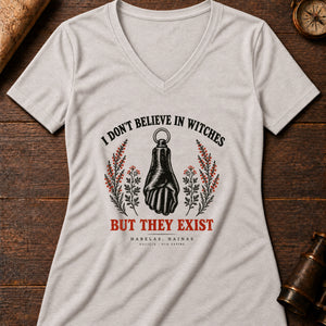 Habelas, Hainas Women's V-Neck Tee — heather dust